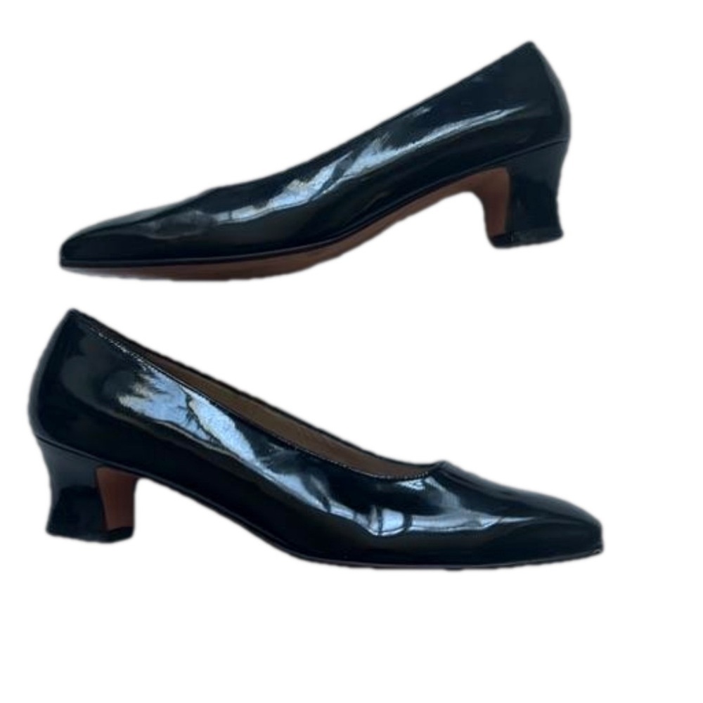 Salvatore Ferragamo Square Toe Pumps - Picture 3 of 11